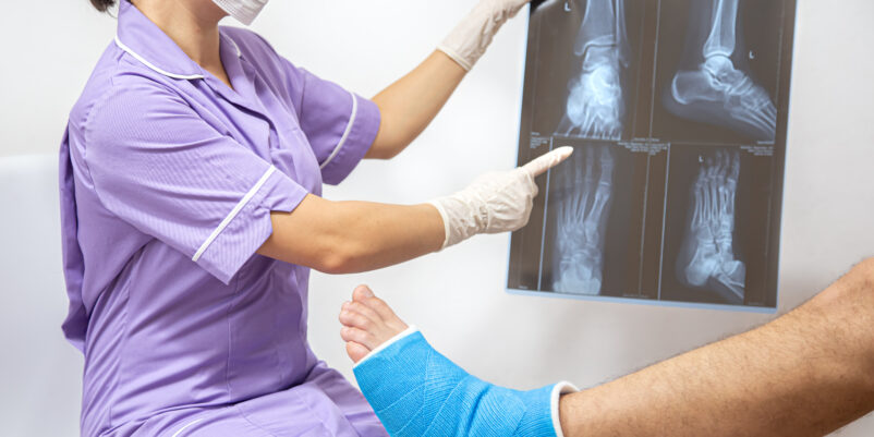 Why Should You Consult An Orthopedic For Knee Problems?  